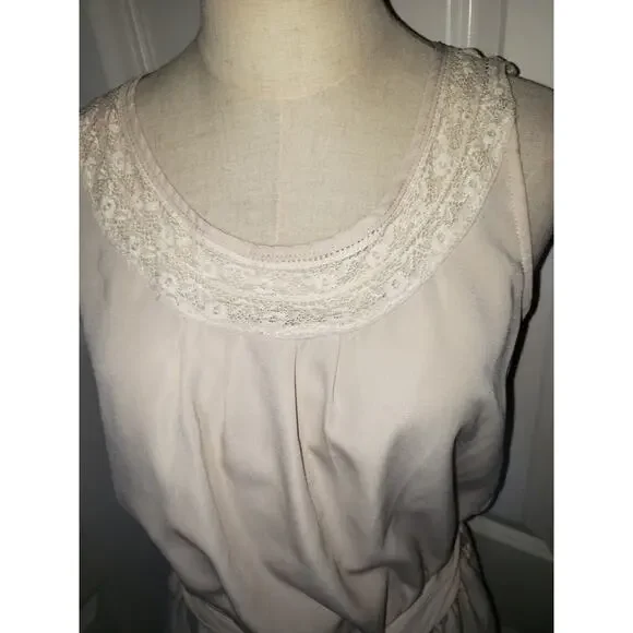 Forever 21 Lace & Tie Bow Belt Cream Jumpsuit Romper Women Size Medium M - Picture 2 of 11